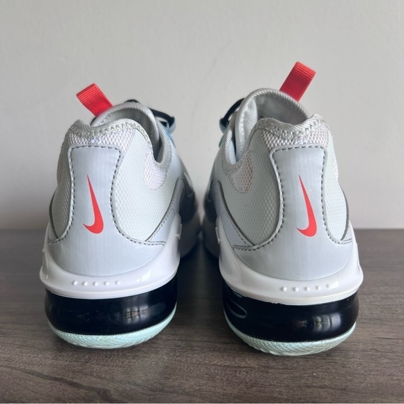 NIKE Women's Air Max Infinity 2 Shoe Size 7 #804 - Picture 5 of 9